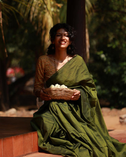 Green Khadi Cotton Saree | Handloom Cotton Saree for Office & Everyday Wear