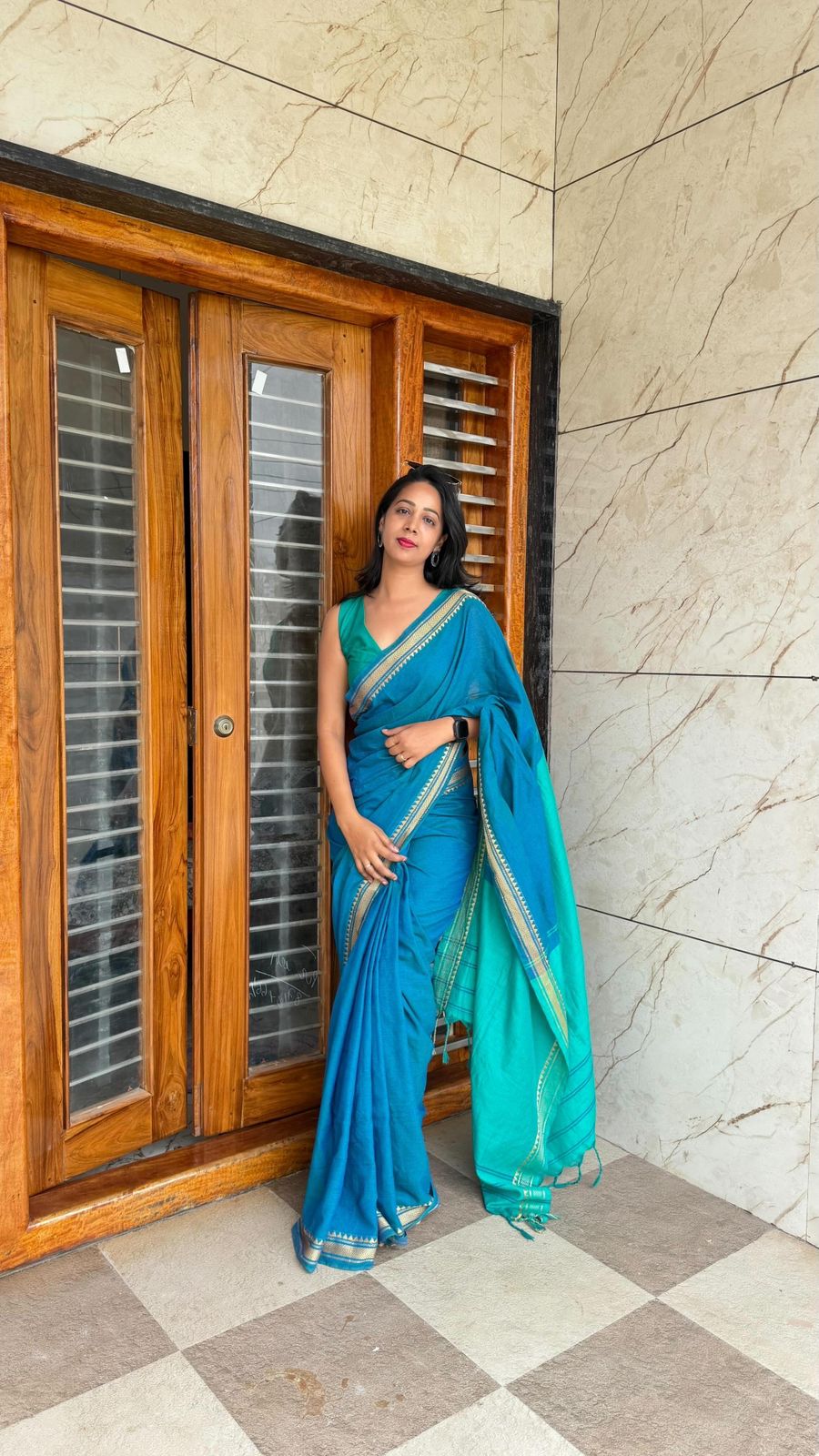 Peacock Blue Khadi Cotton Dual Shade Saree with Running Blouse Piece