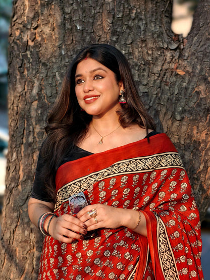 Hand Block Printed Mul Cotton Saree – Soft, Breathable & Comfortable for Everyday Wear