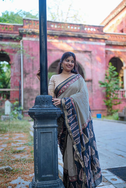 Black Maheshwari Silk Saree